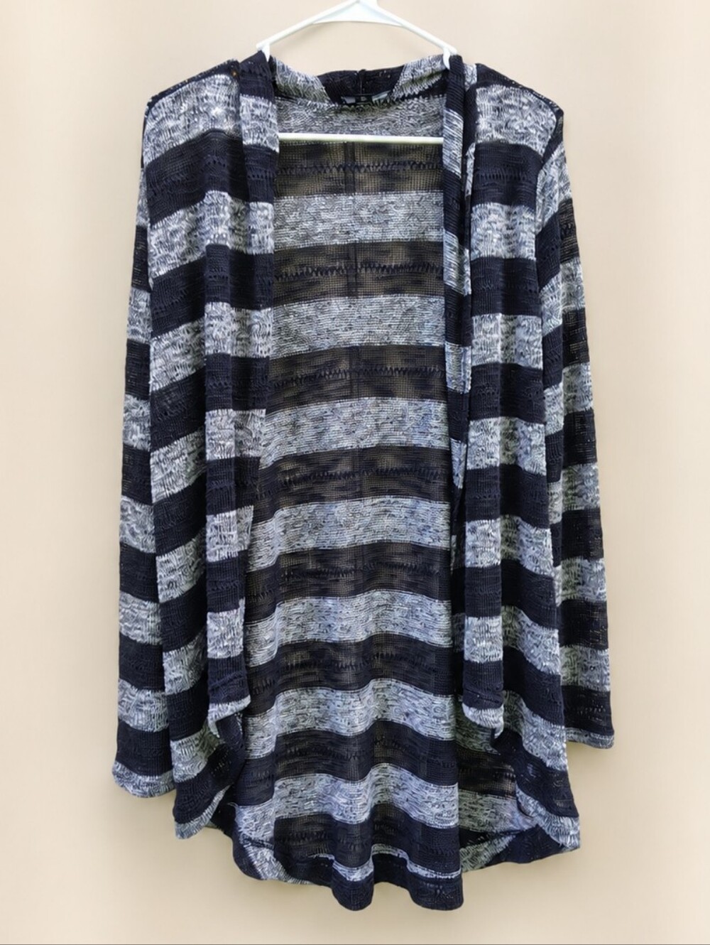 a.n.a. New Approach Open Front Cardigan Sweater Large Black Gray Lightweight